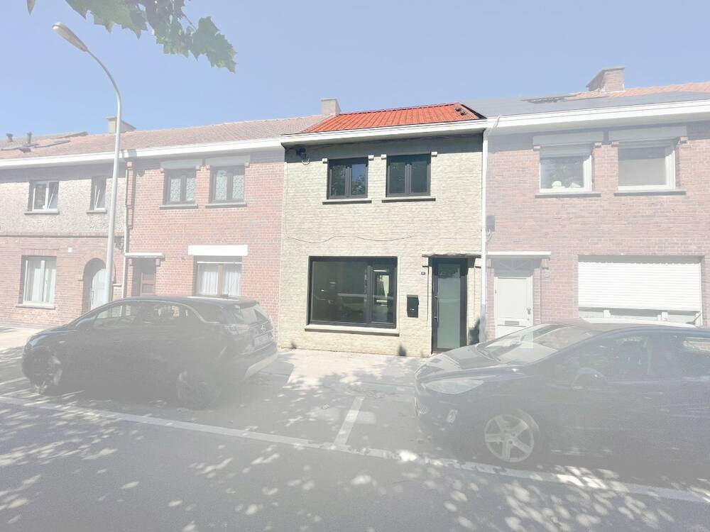 Huis te  huur in Tielt 8700 925.00€ 2 slaapkamers 131.00m² - Zoekertje 600037