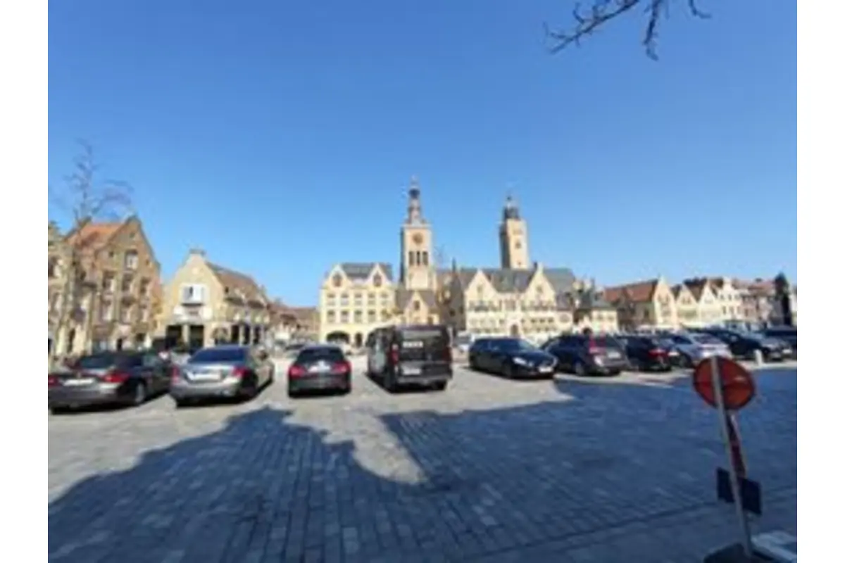 Handelszaak te  koop in Diksmuide 8600 0.00€  slaapkamers m² - Zoekertje 599414