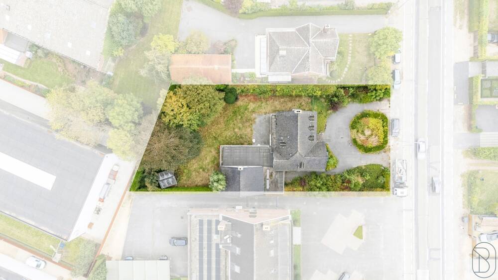 Villa te  koop in Desselgem 8792 595000.00€ 5 slaapkamers 200.00m² - Zoekertje 599668