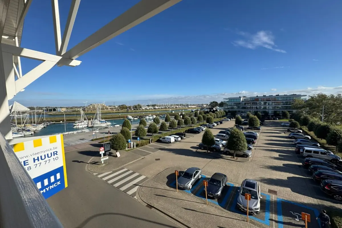 Appartement te  huur in Nieuwpoort 8620 1150.00€ 2 slaapkamers 89.00m² - Zoekertje 600609