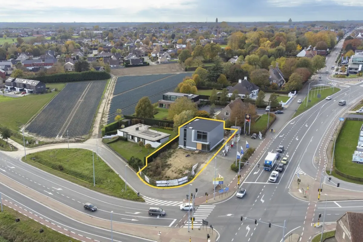 Handelszaak te  huur in Tielt 8700 0.00€  slaapkamers m² - Zoekertje 600602