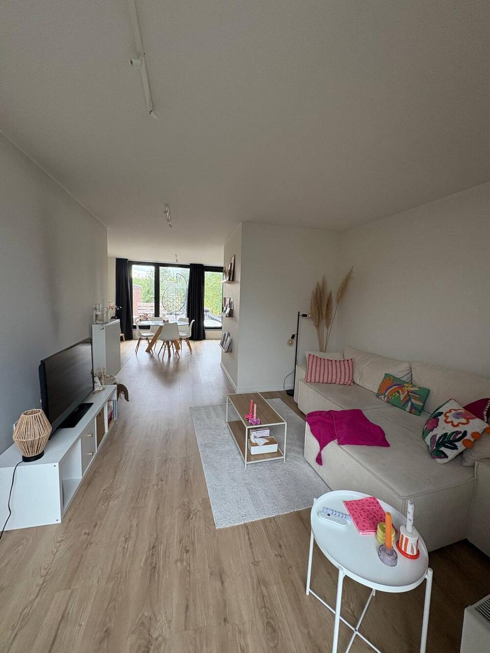 Appartement te  huur in Kortrijk 8500 950.00€ 2 slaapkamers 100.00m² - Zoekertje 601524