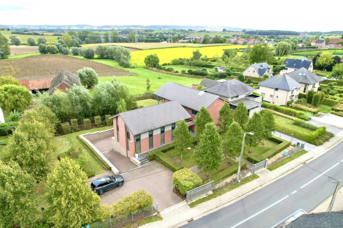 Huis te  koop in Anzegem 8570 1298000.00€ 3 slaapkamers 440.00m² - Zoekertje 602901
