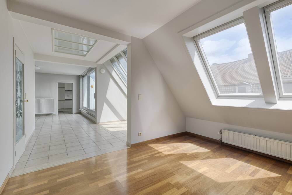 Duplex te  koop in Kortrijk 8500 259000.00€ 3 slaapkamers 153.00m² - Zoekertje 602480