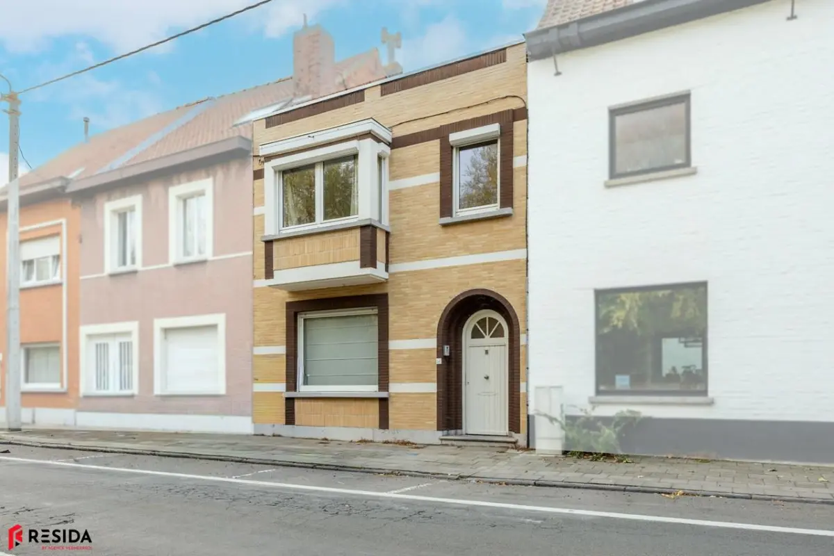 Huis te  koop in Harelbeke 8530 215000.00€ 3 slaapkamers 132.00m² - Zoekertje 602413