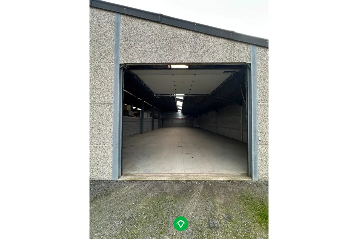 Handelszaak te  huur in Diksmuide 8600 750.00€  slaapkamers m² - Zoekertje 602345