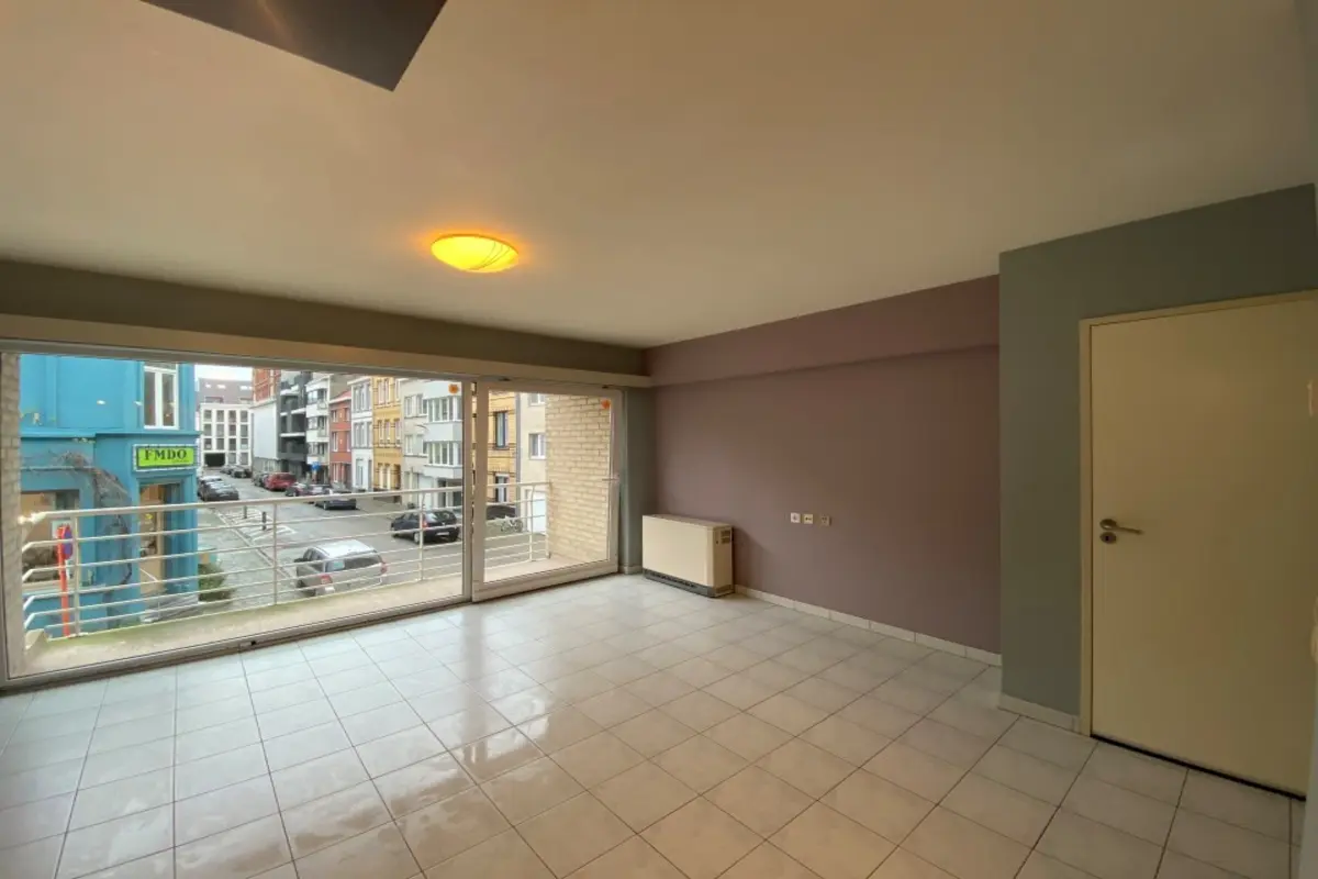 Appartement te  huur in Oostende 8400 675.00€ 1 slaapkamers m² - Zoekertje 602135