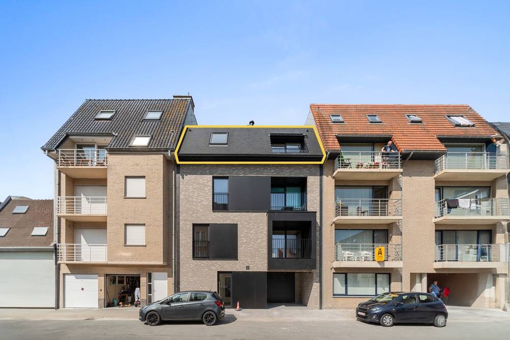 Appartement te  koop in Bredene 8450 343000.00€ 2 slaapkamers m² - Zoekertje 603064