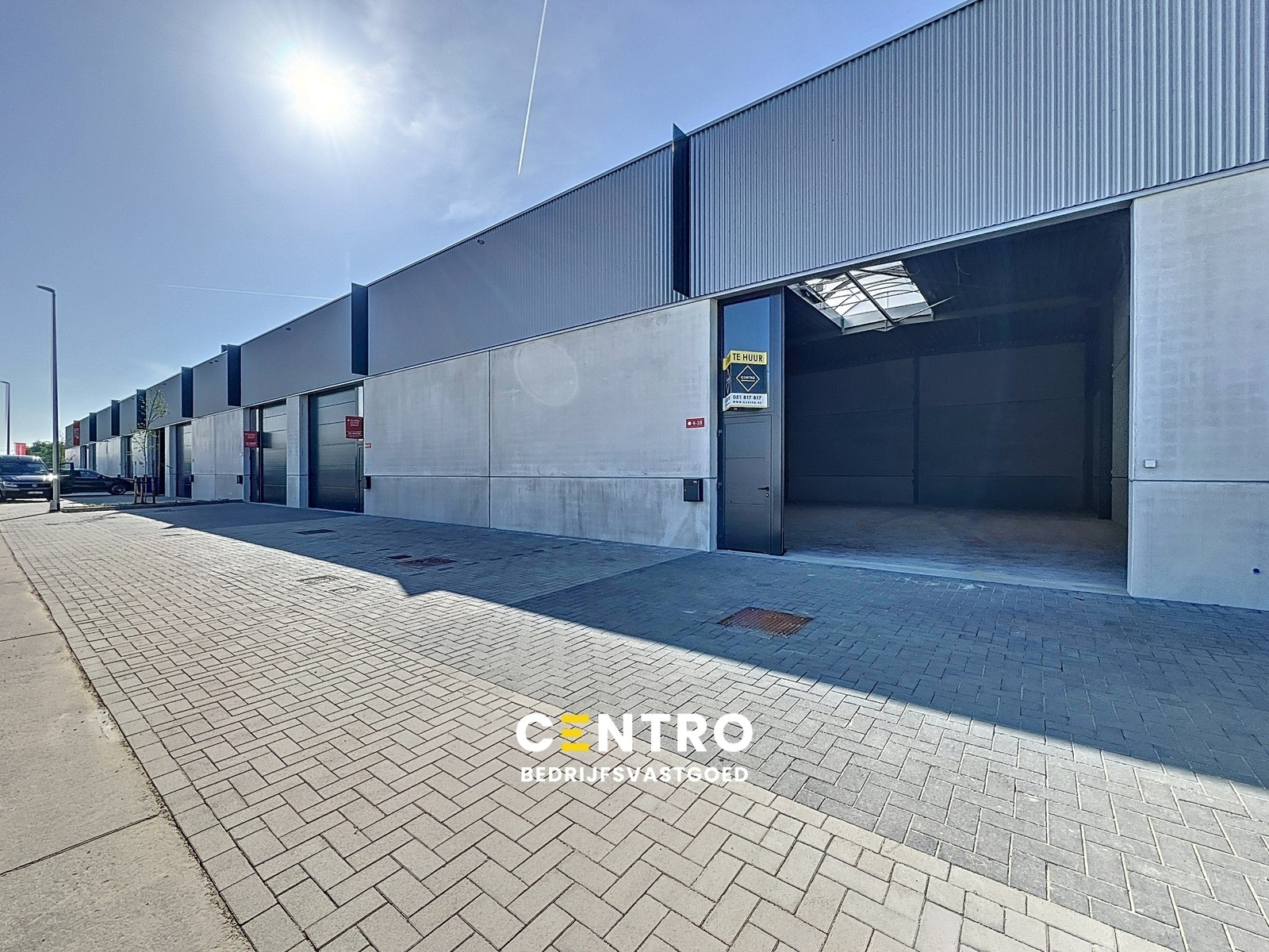 Handelszaak te  huur in Roeselare 8800 0.00€  slaapkamers 221.40m² - Zoekertje 603360