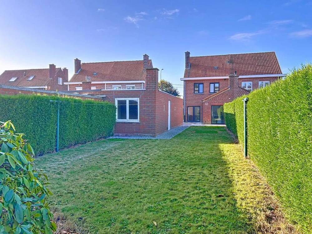 Huis te koop in Staden 8840 329000.00€ 3 slaapkamers 131.00m² - Zoekertje 604297