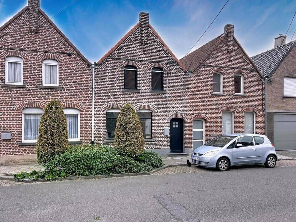 Huis te  koop in Roeselare 8800 235000.00€ 3 slaapkamers 125.00m² - Zoekertje 604300