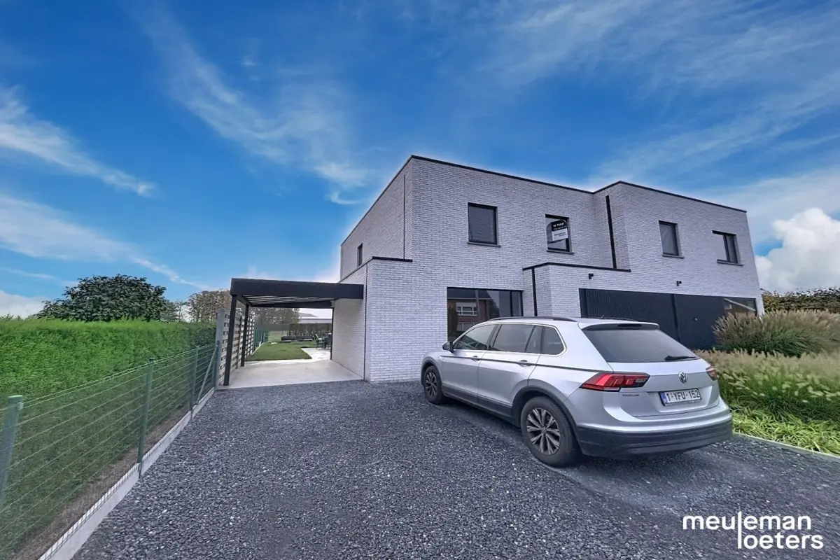 Huis te  huur in Waardamme 8020 1250.00€ 4 slaapkamers 120.00m² - Zoekertje 604794