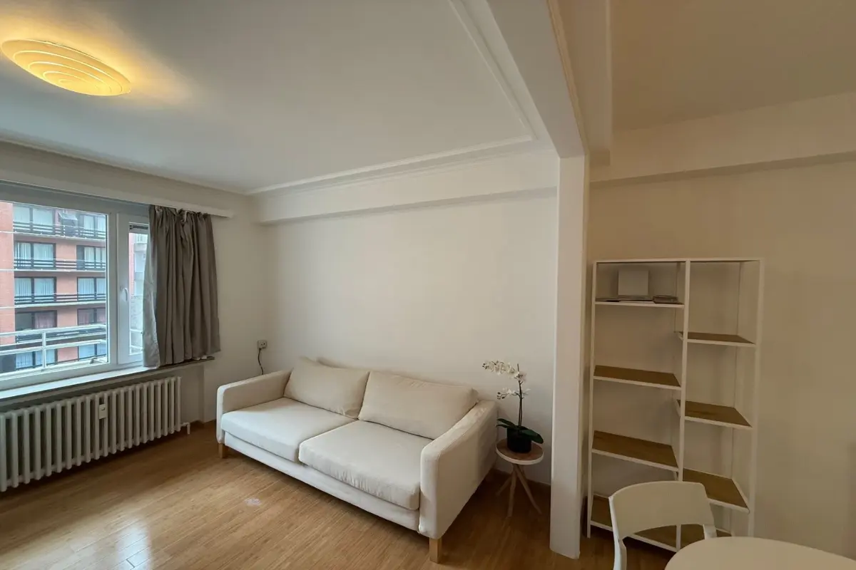 Appartement te  huur in Oostende 8400 750.00€  slaapkamers 35.00m² - Zoekertje 607415