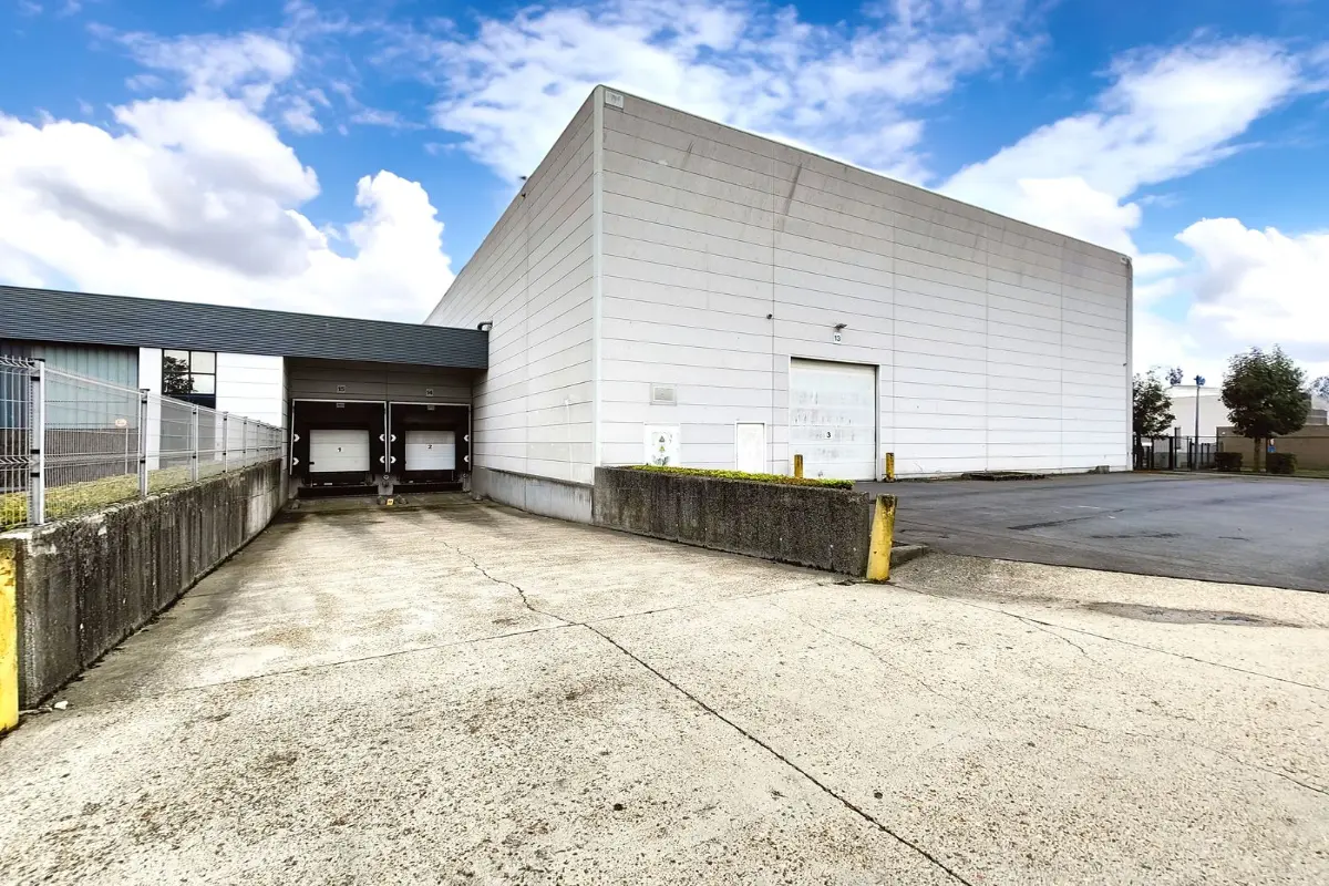 Handelszaak te  huur in Oostende 8400 16771.00€  slaapkamers 4025.00m² - Zoekertje 605280