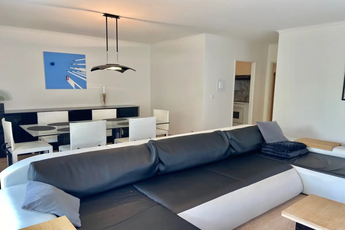 Appartement te  huur in Oostende 8400 875.00€ 2 slaapkamers m² - Zoekertje 607418