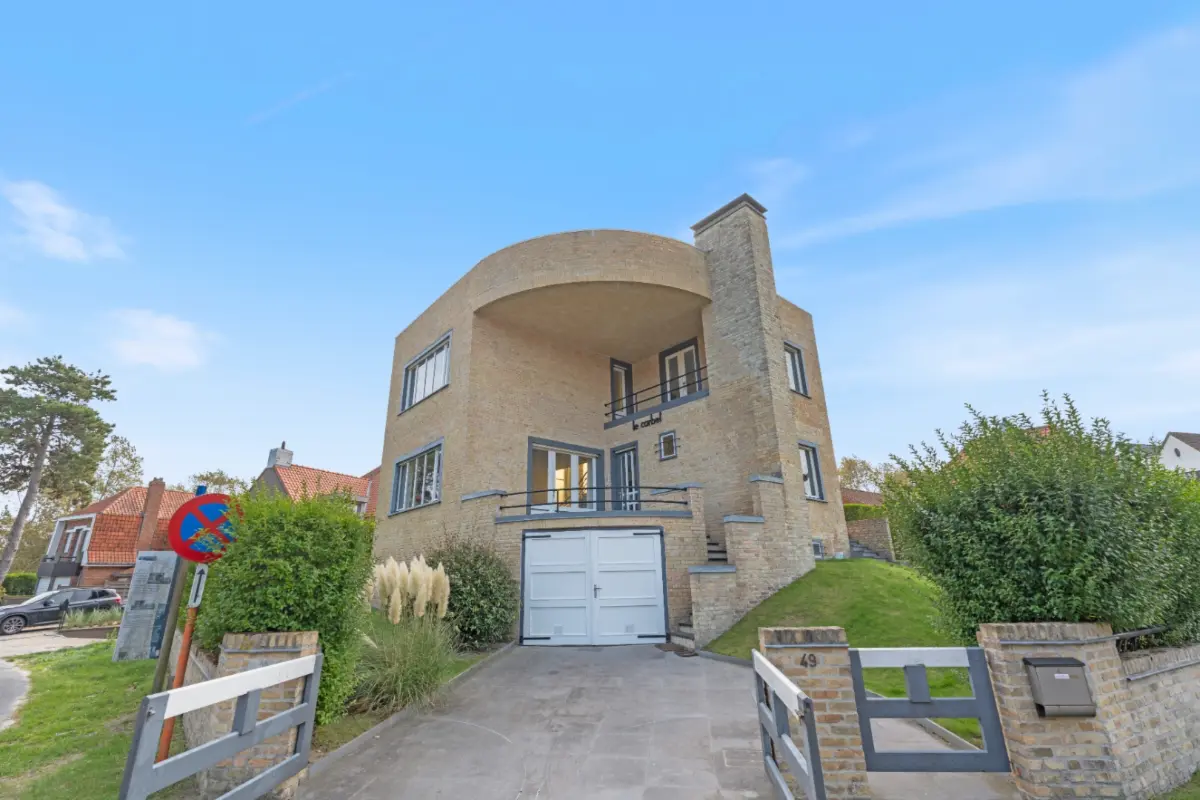 Huis te  koop in Koksijde 8670 825000.00€ 3 slaapkamers m² - Zoekertje 606226