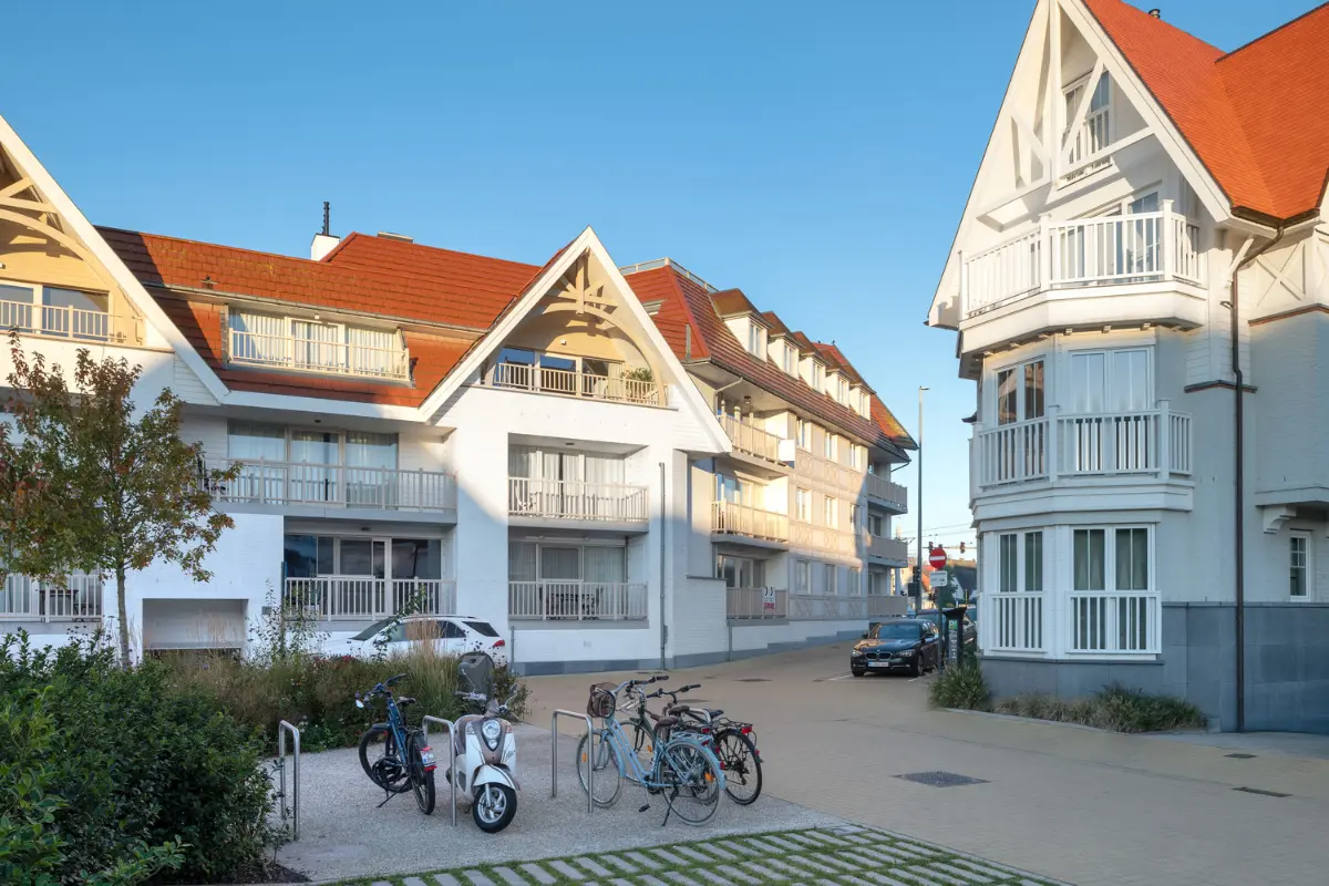 Parking & garage te  koop in Heist-aan-Zee 8301 80000.00€  slaapkamers m² - Zoekertje 605295