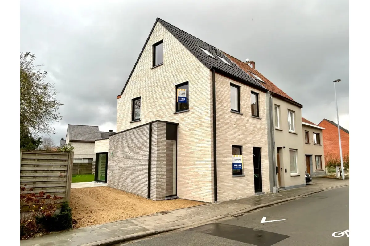 Huis te  huur in Waregem 8790 1300.00€ 3 slaapkamers 150.00m² - Zoekertje 606216