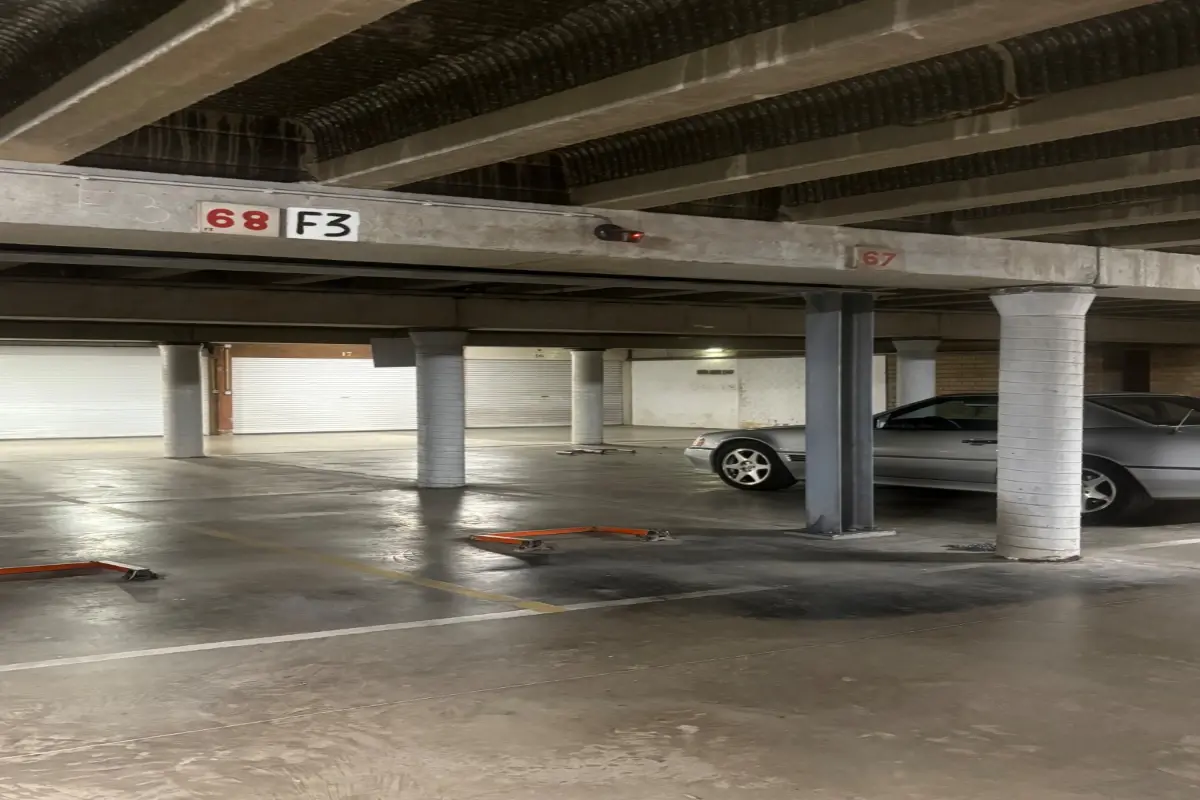 Parking te  koop in De Panne 8660 35000.00€  slaapkamers m² - Zoekertje 606874