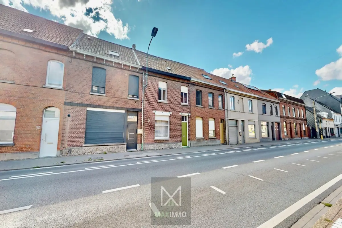 Appartementsgebouw te  koop in Rekkem 8930 90000.00€ 3 slaapkamers 166.00m² - Zoekertje 606331