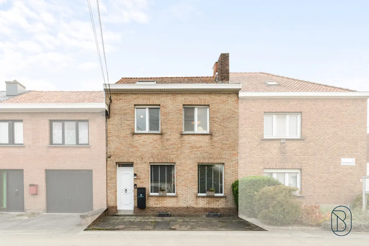 Huis te koop in Aalbeke 8511 325000.00€ 3 slaapkamers 170.00m² - Zoekertje 606780