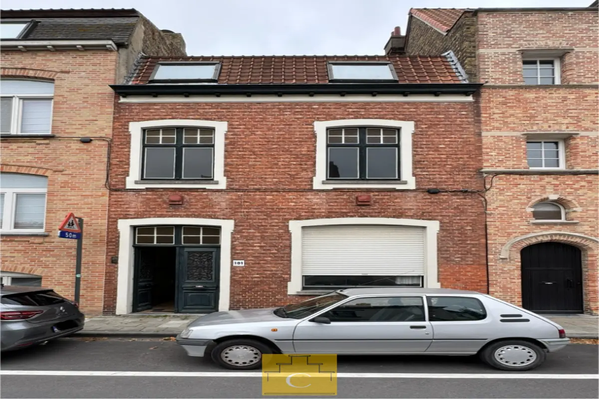 Huis te koop in Brugge 8000 299000.00€ 5 slaapkamers 189.00m² - Zoekertje 606268