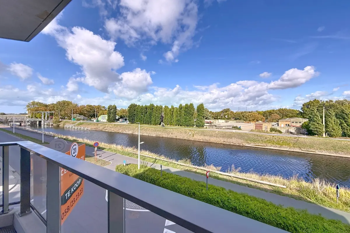 Appartement te koop in Nieuwpoort 8620 395000.00€ 2 slaapkamers 85.00m² - Zoekertje 607506