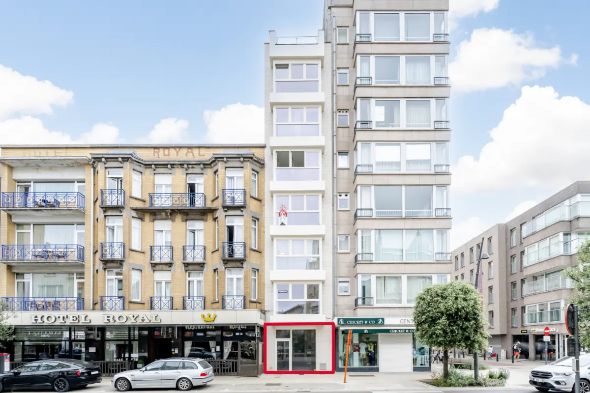 Handelszaak te  koop in De Panne 8660 290000.00€ 0 slaapkamers 25.65m² - Zoekertje 608725
