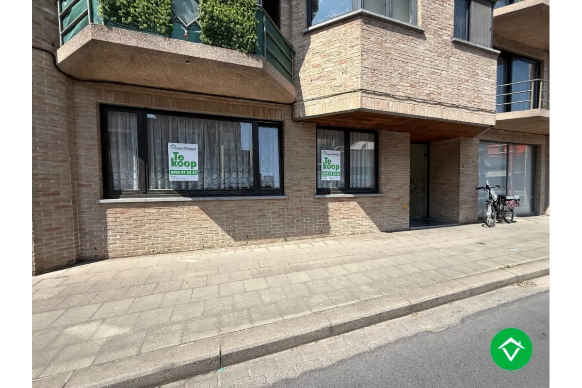 Benedenverdieping te  koop in Roeselare 8800 165000.00€ 2 slaapkamers 93.00m² - Zoekertje 610465