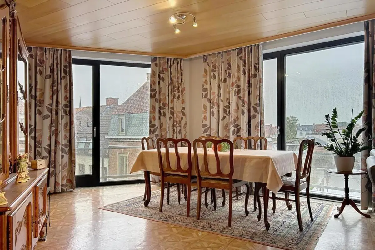 Appartement te koop in Izegem 8870 129000.00€ 2 slaapkamers 87.00m² - Zoekertje 610555