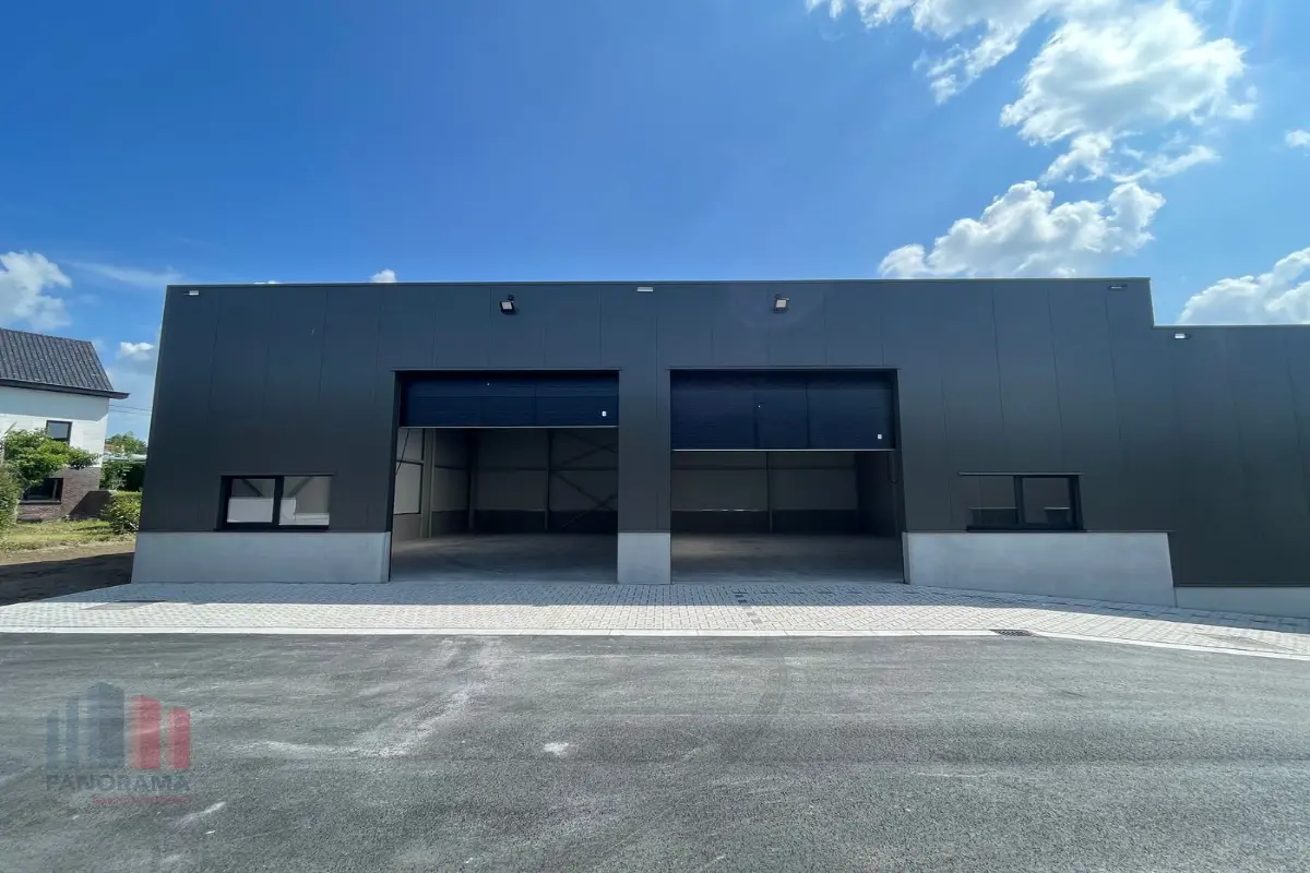 Handelszaak te  huur in Tielt 8700 932.00€  slaapkamers 172.00m² - Zoekertje 610939