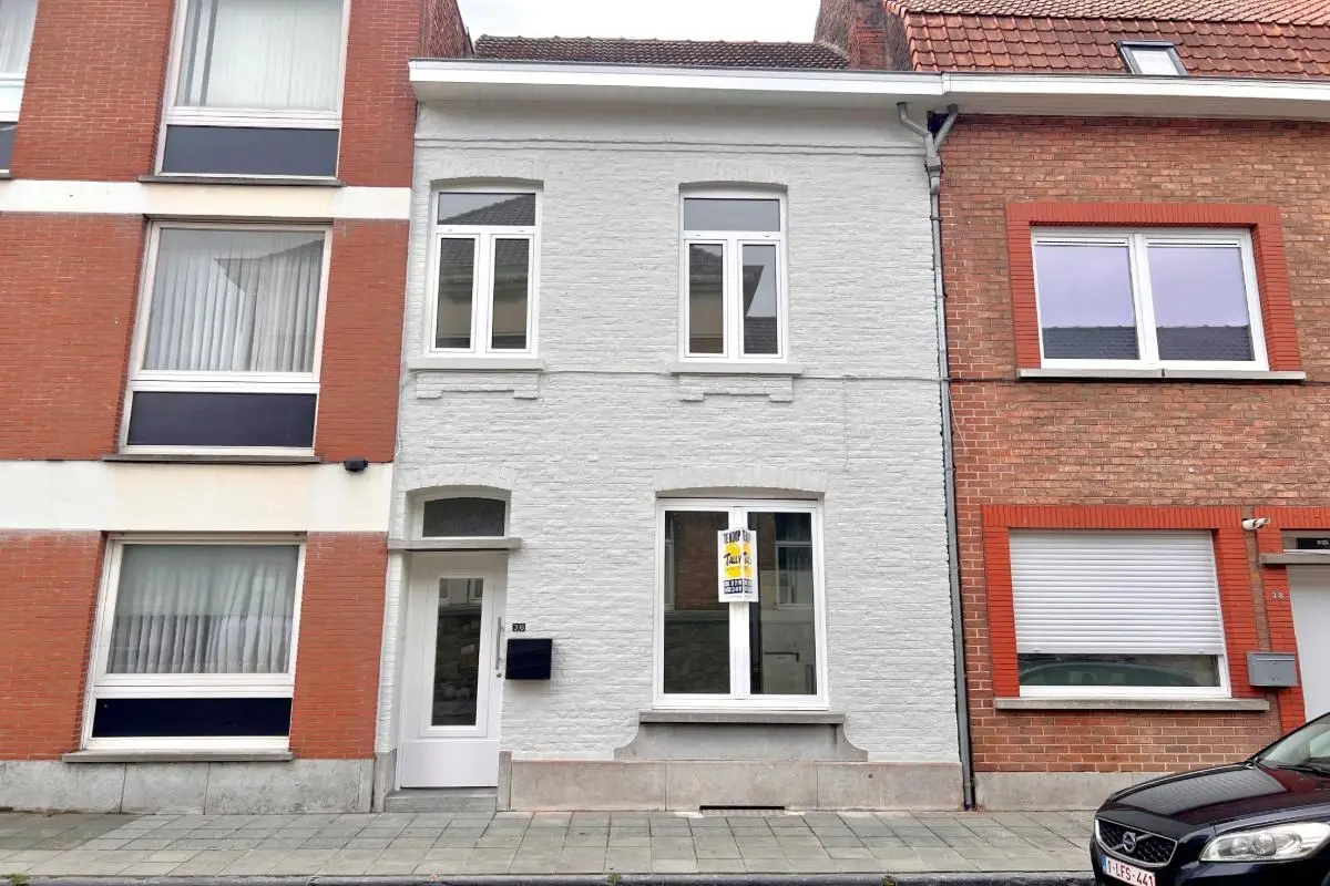 Huis te koop in Menen 8930 135000.00€ 3 slaapkamers 120.00m² - Zoekertje 611820