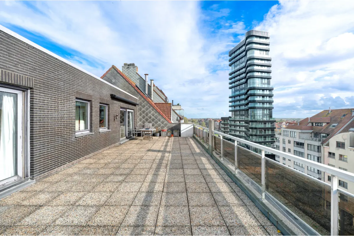 Appartement te  koop in Heist-aan-Zee 8301 295000.00€ 1 slaapkamers 64.00m² - Zoekertje 612874
