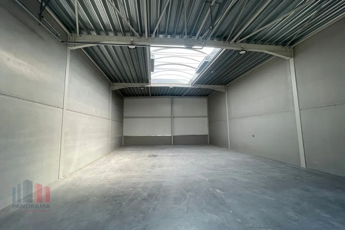 Handelszaak te  huur in Tielt 8700 872.00€  slaapkamers 161.00m² - Zoekertje 610937