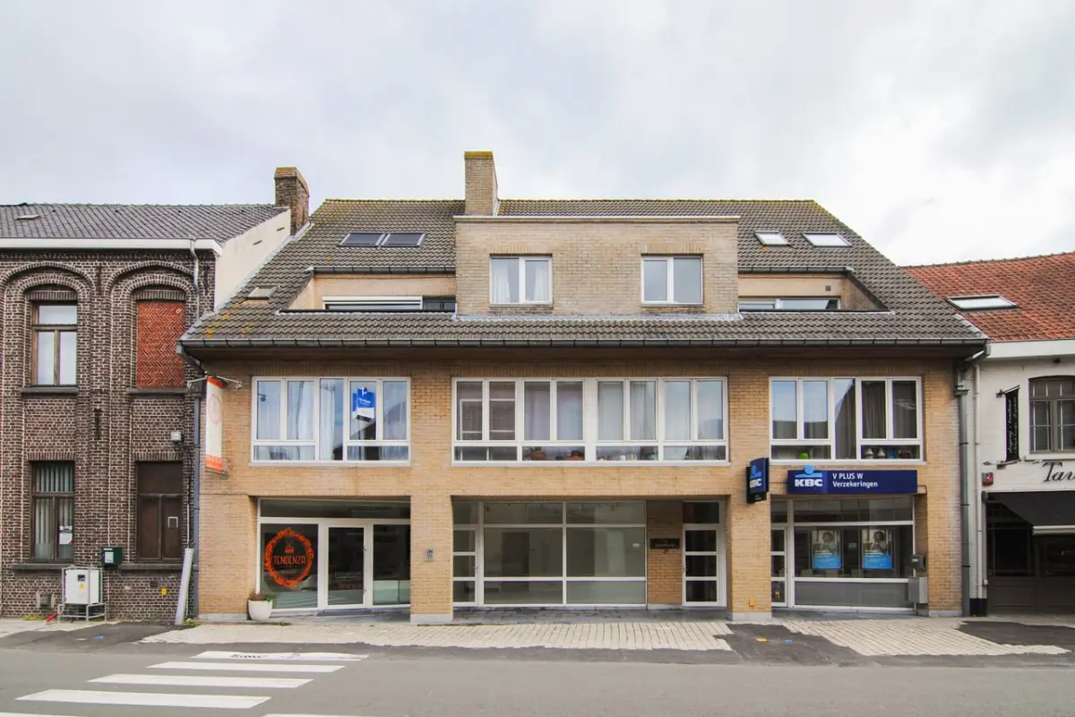 Appartement te  huur in Zedelgem 8210 900.00€ 3 slaapkamers 75.00m² - Zoekertje 611899