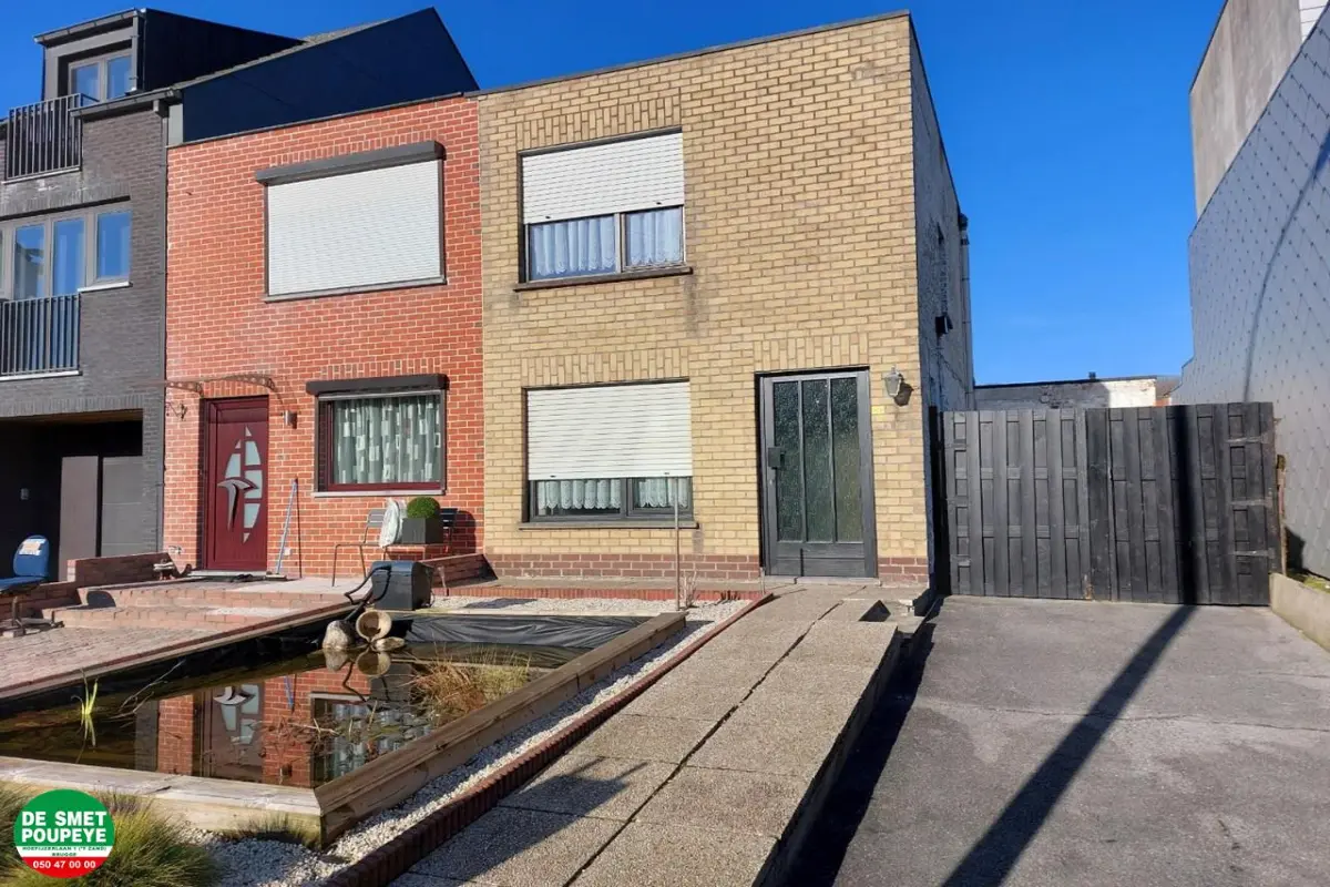 Huis te  huur in Sint-Andries 8200 820.00€ 2 slaapkamers 106.00m² - Zoekertje 612482