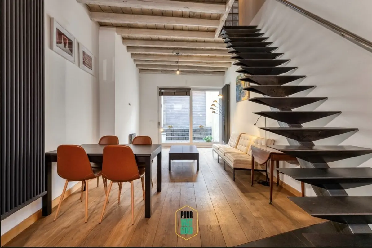 Huis te  in Brugge 8000 320000.00€ 2 slaapkamers 85.00m² - Zoekertje 612829