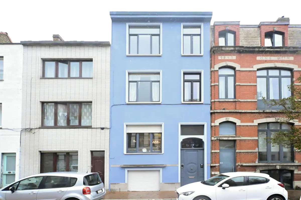 Huis te  koop in Oostende 8400 349000.00€ 5 slaapkamers 319.00m² - Zoekertje 613020