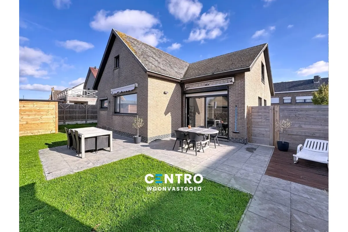 Villa te  koop in Blankenberge 8370 459900.00€ 3 slaapkamers 236.00m² - Zoekertje 612903