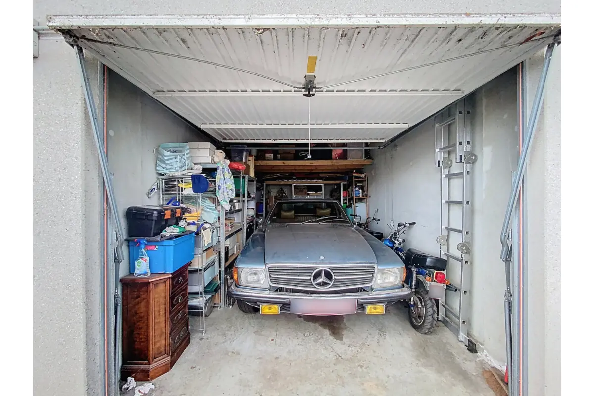 Parking & garage te  koop in Heist-aan-Zee 8301 85000.00€  slaapkamers m² - Zoekertje 613389