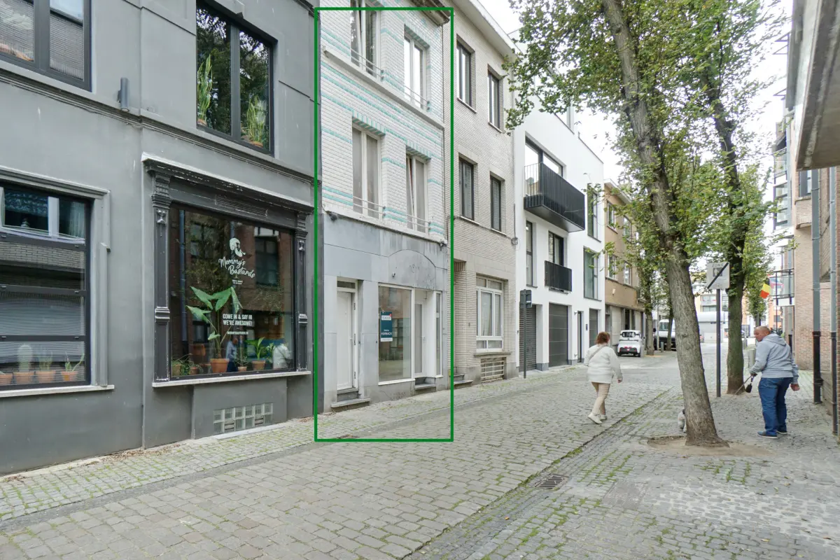 Appartementsgebouw te  koop in Oostende 8400 315000.00€ 3 slaapkamers m² - Zoekertje 613845