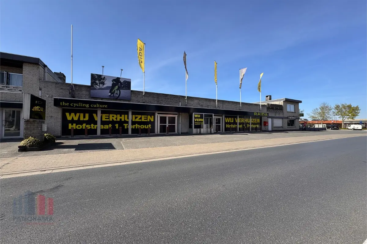 Handelszaak te  huur in Aartrijke 8211 1700.00€  slaapkamers 300.00m² - Zoekertje 615876