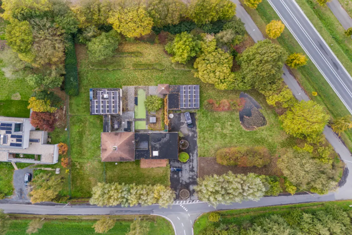 Huis te  koop in Torhout 8820 649000.00€ 5 slaapkamers 364.00m² - Zoekertje 615329