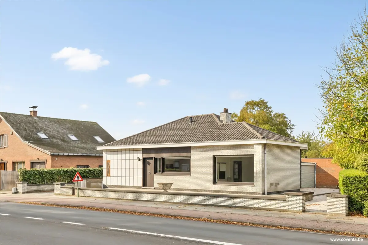 Huis te  koop in Harelbeke 8530 265000.00€ 2 slaapkamers 140.00m² - Zoekertje 615865