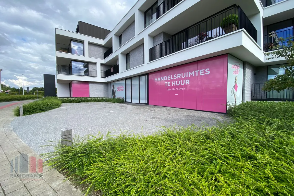 Handelszaak te  huur in Tielt 8700 1309.00€  slaapkamers 119.00m² - Zoekertje 615173