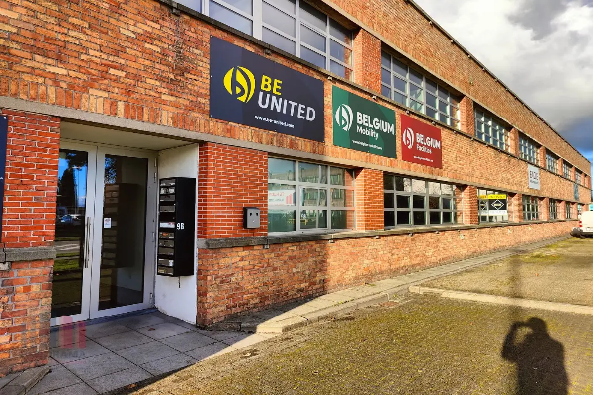 Handelszaak te  huur in Brugge 8000 2500.00€  slaapkamers 262.00m² - Zoekertje 615149