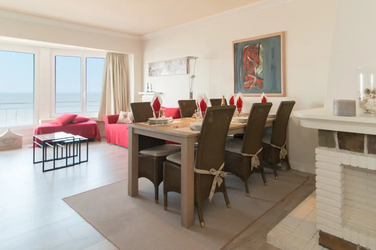 Appartement te  huur in Oostende 8400 1200.00€ 4 slaapkamers 120.00m² - Zoekertje 615861