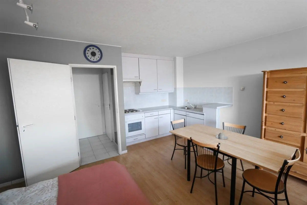 Appartement te  koop in Bredene 8450 99000.00€  slaapkamers 41.00m² - Zoekertje 615809