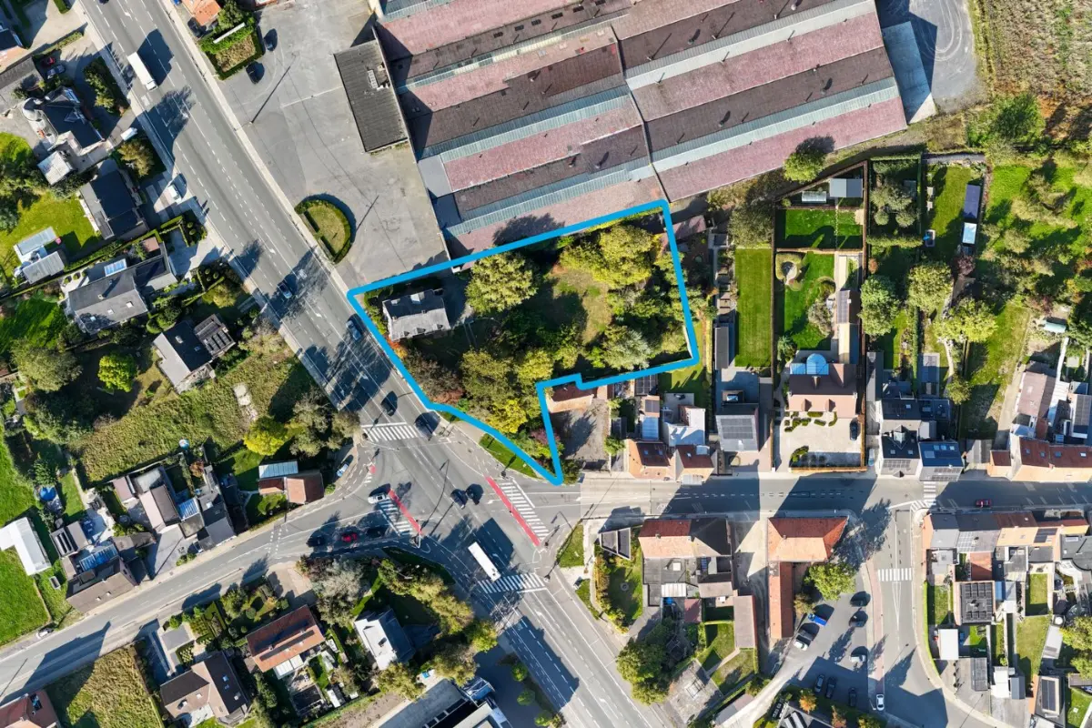 Grond te  koop in Ardooie 8850 475000.00€  slaapkamers m² - Zoekertje 616041