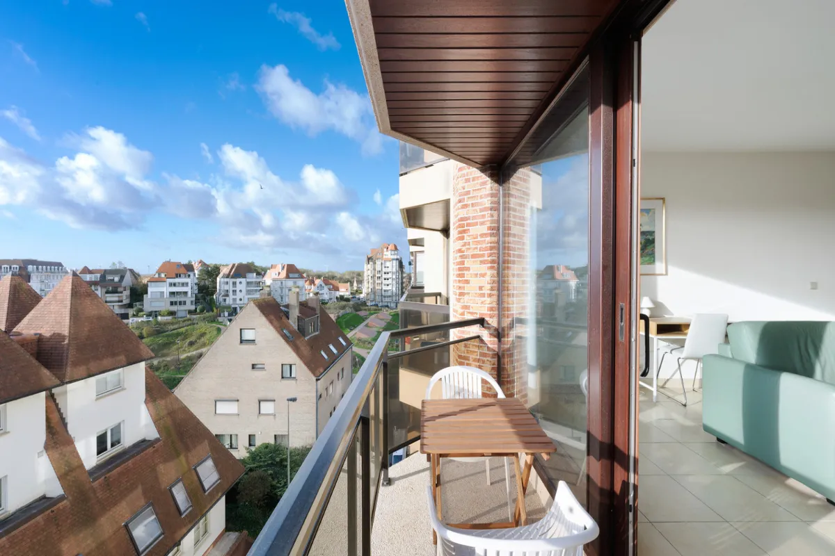 Appartement te  koop in Heist-aan-Zee 8301 460000.00€ 1 slaapkamers 66.00m² - Zoekertje 616088